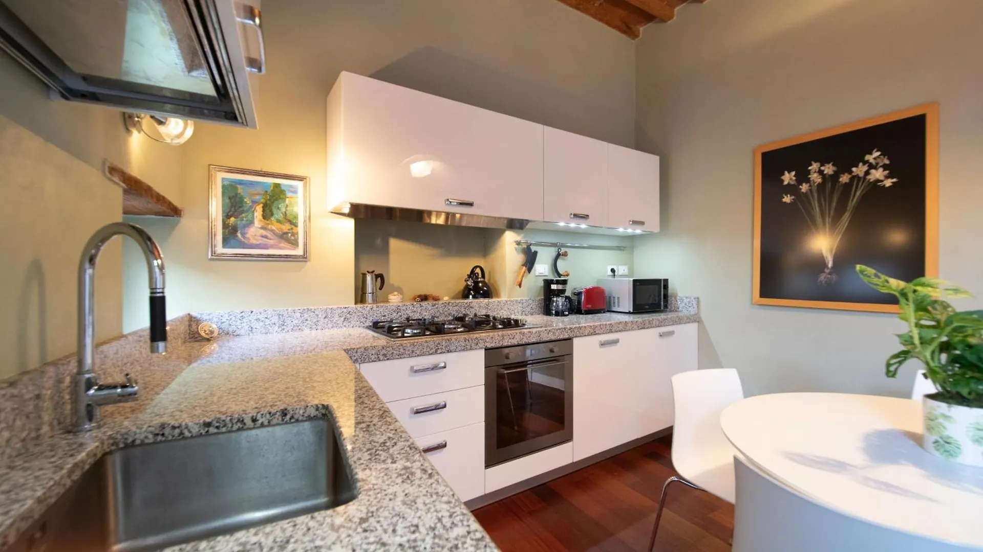 Casa Della Luce Luxury Daire Lucca 0*,  İtalya